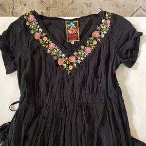 Johnny Was embroidered dress size small.